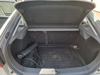 Predám Seat Leon 1,9 TDI 66 kw - 10
