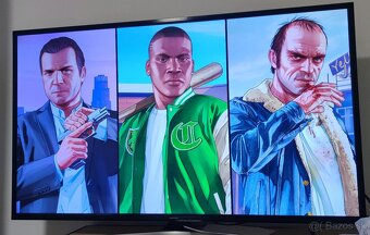 Xbox One S (500GB) + GTA V - 10