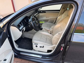 Skoda Superb combi 2.0 tdi 125kw - 10