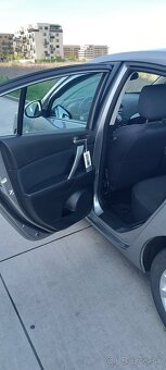 Mazda 3 Sport - 10