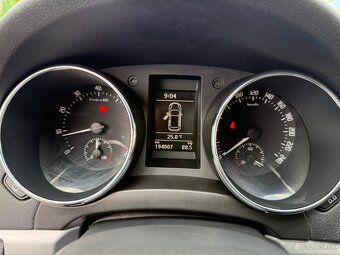 ► ŠKODA YETI 1,2 TSI - 77 KW, PARK. SENZORY◄ - 10
