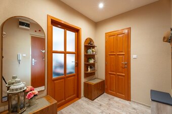 REZERVOVANÉ - NA PREDAJ 3 – IZBOVÝ BYT NA ETAPE S 2 LOGGIAMI - 10