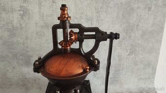 Starý mlýnek na kávu - 10