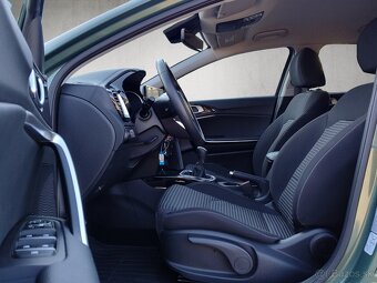 KIA Ceed SW 1.5 T-GDi, M6 GOLD - 10