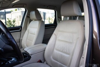 Volkswagen Touareg 3.0 TDI - 10