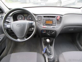 Kia Rio 1.4 LX - 10
