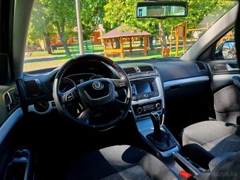 ŠKODA OCTAVIA 1.6TDI CR 105K. ELEGANCE - 10