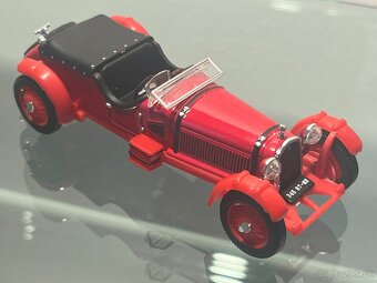 Predaj modelov autíčiek 1:43 - 10