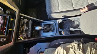 VW Touran 1,6TDI, Comfortline DSG 7st.automat, 7miest, ťažné - 10