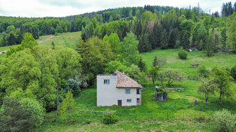 Beňuš-Gašparovo, nádherný pozemok 3251m2 s RD v pôvod. stav - 10