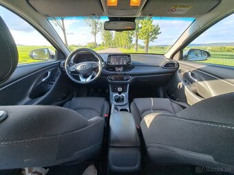 Hyundai i30 kombi 1.6 CRDi - 10