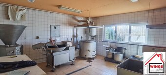 Šoporňa  - bývanie i podnikanie v jednom. - 10