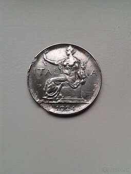 koruny a 2 eurovky a stara minca - - - 10