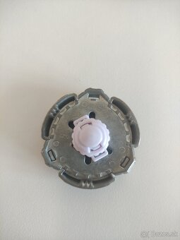 Beyblade - 10