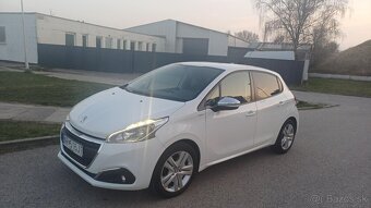 Peugeot 208 6/2018 Nová TK+EK do 2/2028 - 10