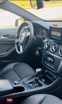 Mercedes A - 10