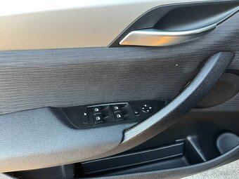 BMW X1 xDrive 18d - 10