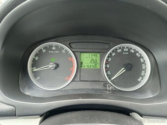 Škoda Roomster 1,2 benzin,r.v.2007,naj 153000 km - 10