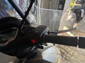 Predám PIAGGIO Beverly 400, EURO 5, 2023 - 10