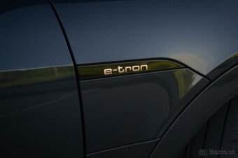 Audi E-tron 55 quattro Advanced - 10