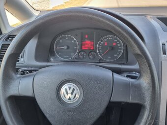 Ponúkam na predaj VW Touran 1,9 TDI 77kW - 10