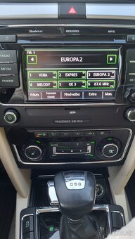 Skoda superb combi 2.0TFSI - 10