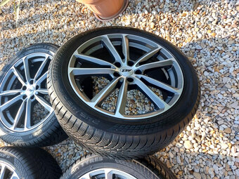 4x obute alu AEZ 5x112 R19 J-8 ET 39 pneu m+s 245/45 r19 - 10