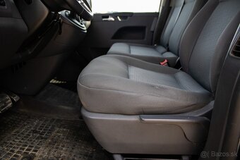 Volkswagen Caravelle 2.5 TDI 128kW (2007). - 10