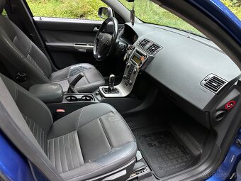 Predám Volvo V50 Momentum Sonic Blue 1.6D D4164T 2007 - 10