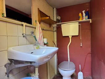 Rekreačná chata v Čani pri jazere s peknou záhradkou - 10