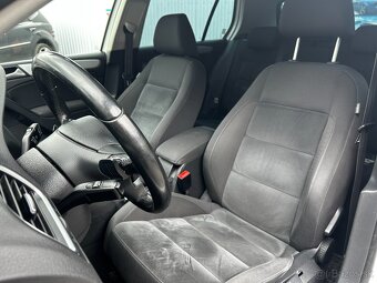 Volkswagen Golf 1.4 TSI 160k Highline DSG - 10