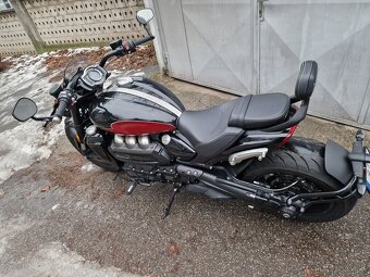 Triumph rocket 3 storm GT - 10