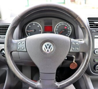 Volkswagen Golf 2.0 TDI Sportline - 10