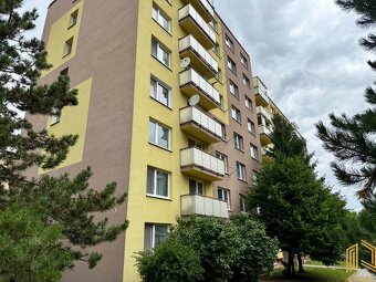 4 - IZB. BYT s BALÓNOM (86m2), SENICA, HVIEZDOSLAVOVA UL. - 10