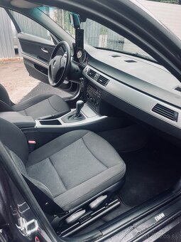 BMW e90 320i - 10