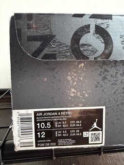 Air Jordan 4 Retro Fear - 10