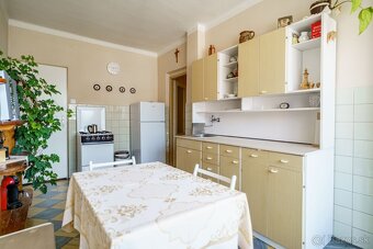 Predaj rodinného domu v obci Skalka n/Váhom, okres TN - 10