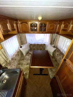 Karavan Hobby de luxe obytný prives +predstan - 10