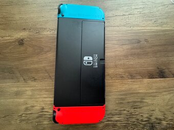 Predam nintendo swich oled - 10