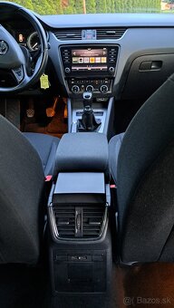 Škoda OCTAVIA TDI model 2020 - 10