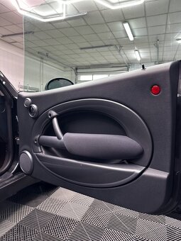 Mini Cooper 1.6 85kW facelift - 10