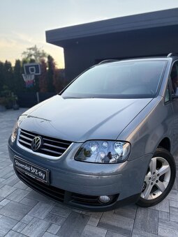 Volkswagen Touran 7miest SR - 10