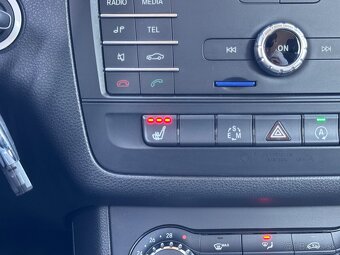 Mercedes-Benz B trieda 180 A/T - 10