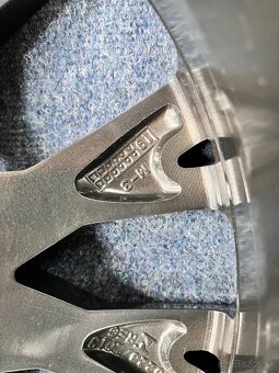 5x112 R17 VW Tiguan / Tulsa - originál Alu + šrouby - 10