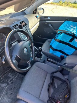 Golf 5 1.4 16v 59 kw Predám/Vymenim - 10