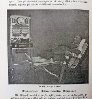 Staré lékařské knihy "Přírodní léčba a domácí lékař", 1923 - 10