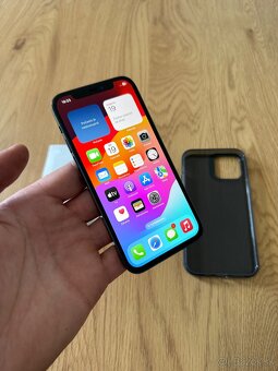 iPhone 12 Pro 128 gb Pacific Blue - 10