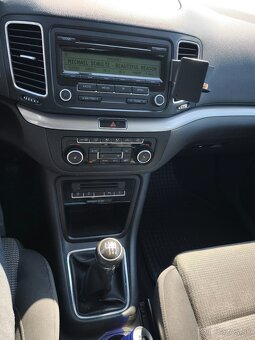 VW Sharan 2.0 TDi 103kw 7 miest - 10
