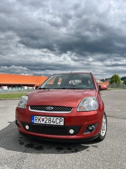 Ford Fiesta 1.4 TDCi Duratorq Ghia X - 10