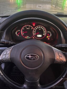 Subaru Legacy 2.0D - 10